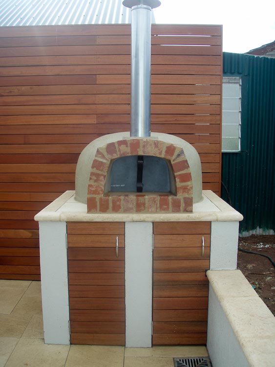 Outdoor Pizza Oven